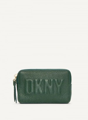 Gianni Green Women's Dkny Keyfob Raised Logo Card Case | 4652DENGW