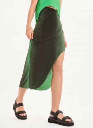 Green Women's Dkny Pleated Skirt | 8563SHZTE