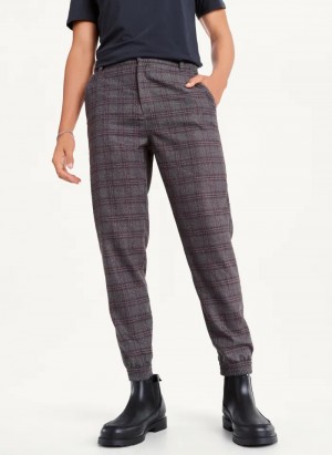 Multi Men's Dkny Plaid Jogger Pants | 9813MEUFX