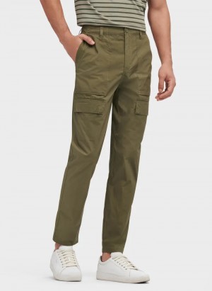 Olive Men's Dkny Slim Fit Cargo Pants | 3874UVHBR