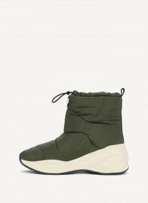 Olive Women's Dkny Puffy Wedge Boots | 5081GPTLD