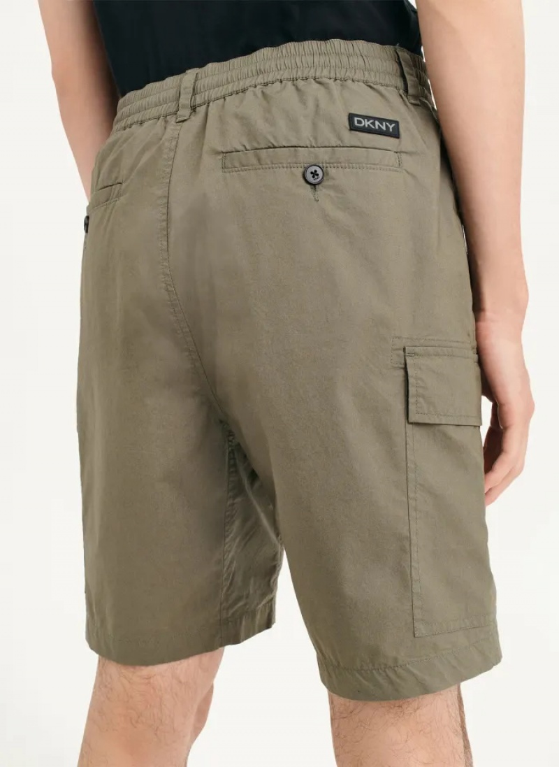 Olive Men's Dkny Poplin Cargo Shorts | 6713YZTMF