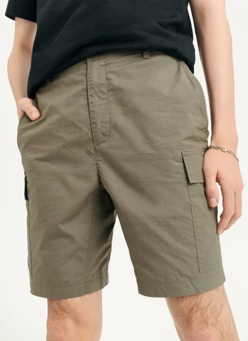 Olive Men\'s Dkny Poplin Cargo Shorts | 6713YZTMF